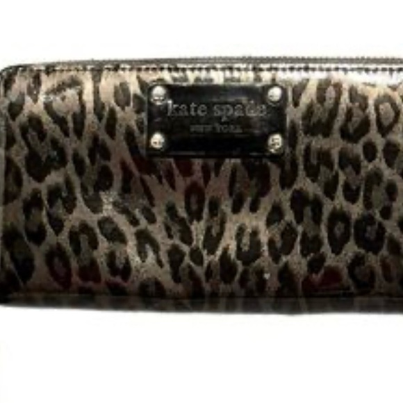 Kate Spade wallet like new price firm - Picture 2 of 5